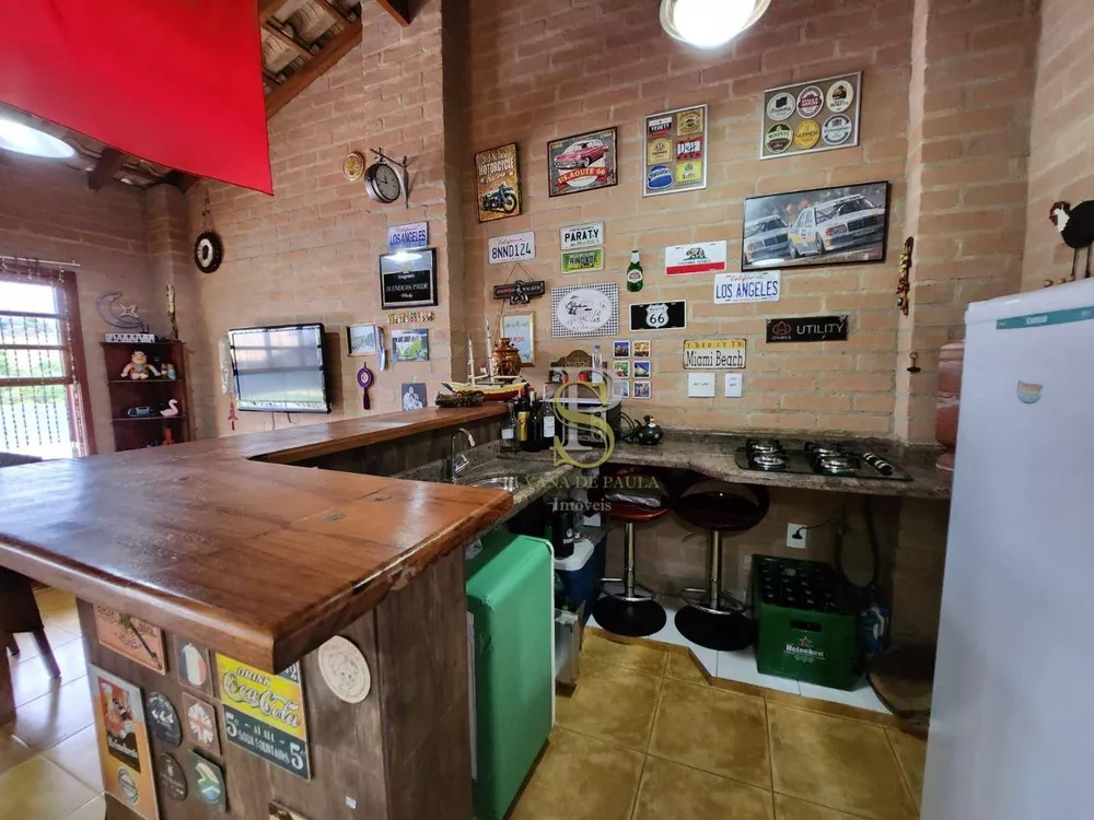 Chácara, 5 quartos, 1000 m² - Foto 1