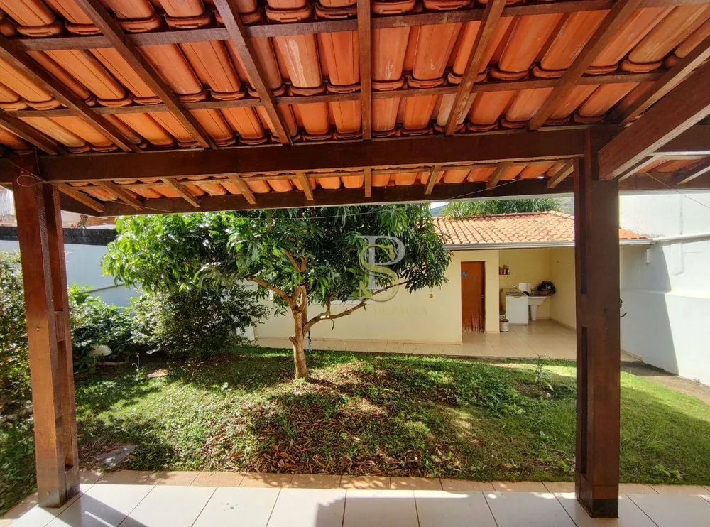 Casa, 3 quartos, 250 m² - Foto 12