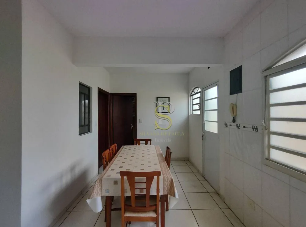 Casa, 3 quartos, 250 m² - Foto 10