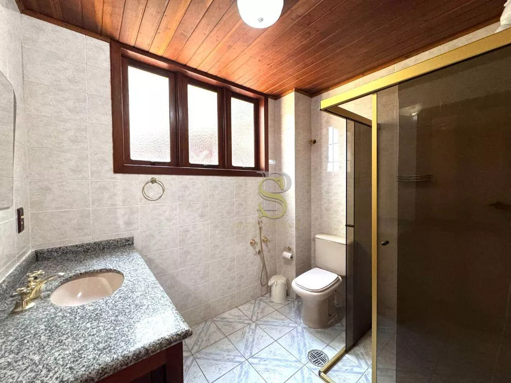 Casa, 4 quartos, 290 m² - Foto 3