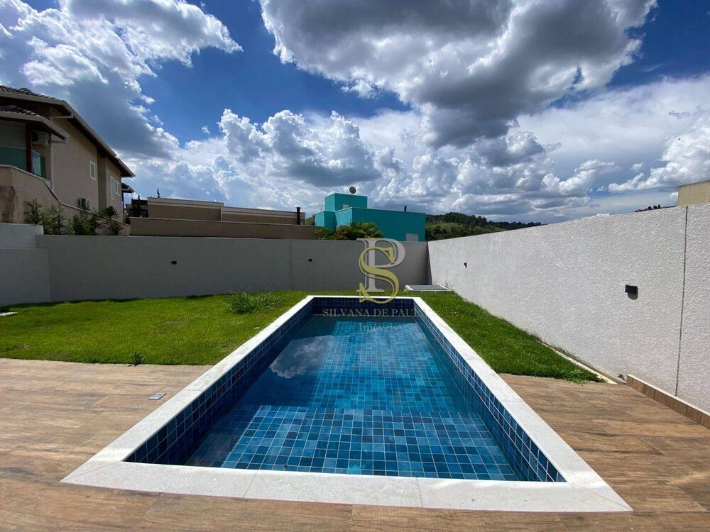 Casa de Condomínio à venda com 3 quartos, 181m² - Foto 1