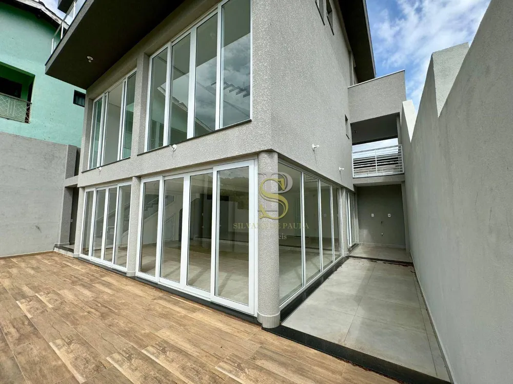 Casa, 3 quartos, 283 m² - Foto 11