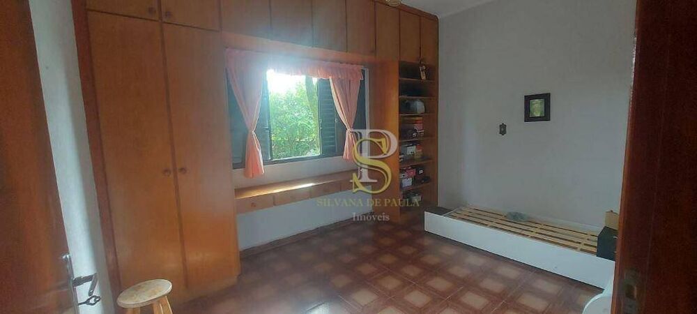 Casa, 4 quartos, 242 m² - Foto 5