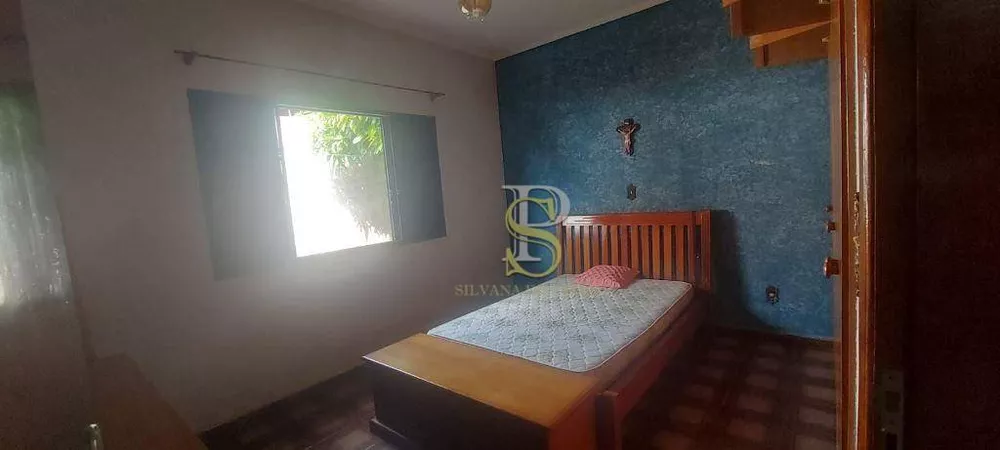 Casa, 4 quartos, 242 m² - Foto 4