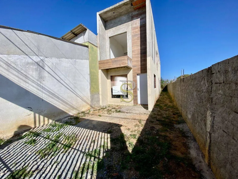 Casa, 3 quartos, 130 m² - Foto 1