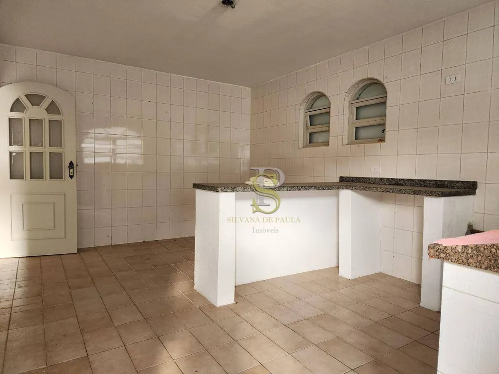 Casa, 3 quartos, 250 m² - Foto 4