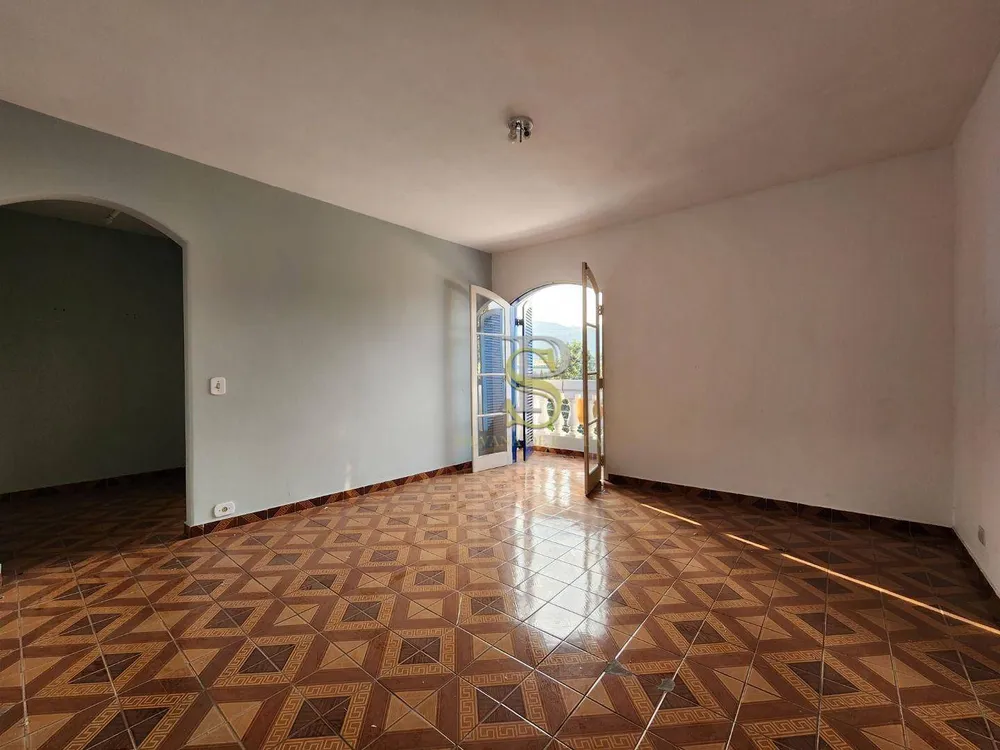Casa, 3 quartos, 250 m² - Foto 9