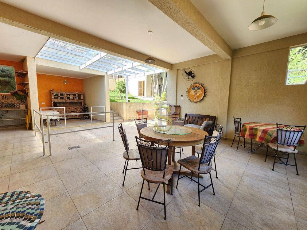 Casa, 6 quartos, 602 m² - Foto 2