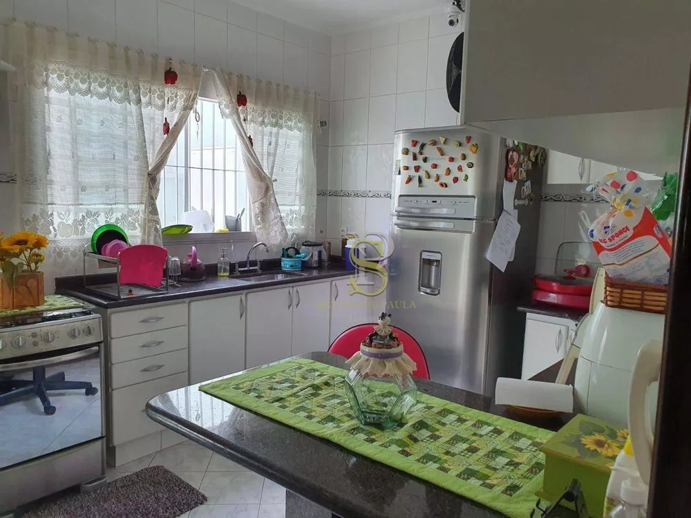 Casa, 3 quartos, 141 m² - Foto 4