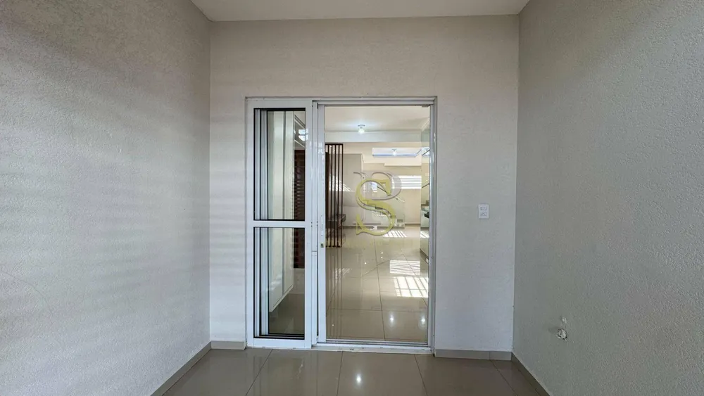 Casa, 3 quartos, 117 m² - Foto 2