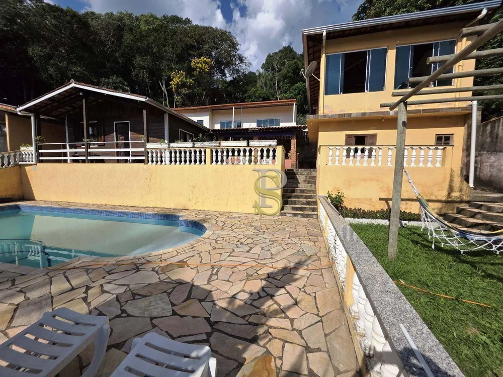 Chácara, 6 quartos, 1400 m² - Foto 2