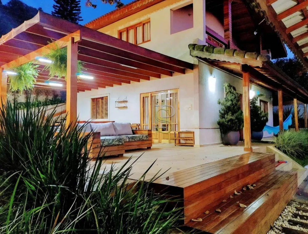 Chácara, 3 quartos, 1253 m² - Foto 2