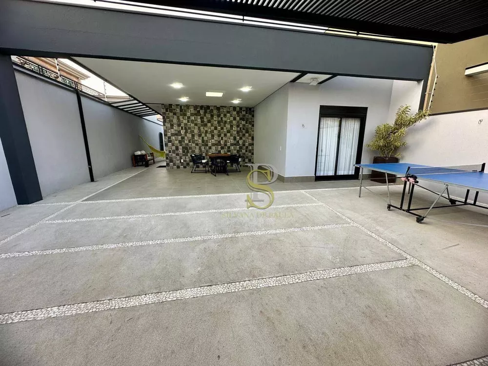 Casa, 3 quartos, 192 m² - Foto 2