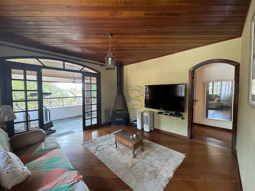 Casa de Condomínio à venda com 4 quartos, 500m² - Foto 40