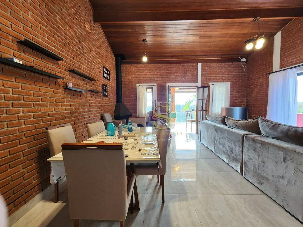 Chácara, 4 quartos, 1400 m² - Foto 2