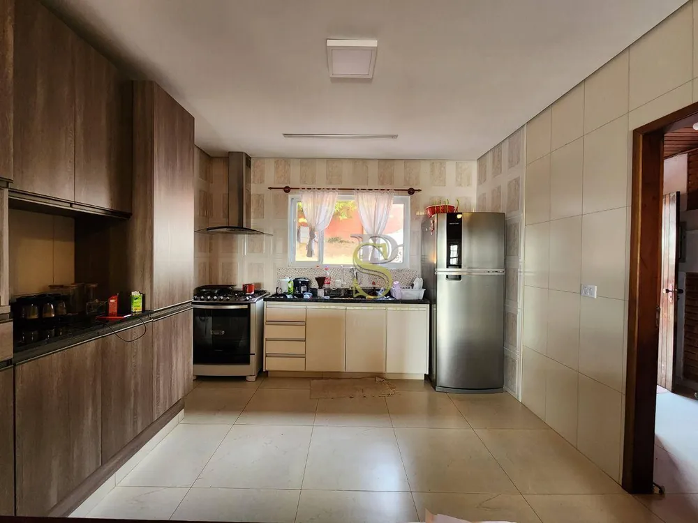 Chácara, 4 quartos, 1400 m² - Foto 5