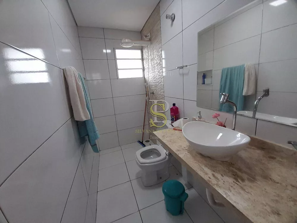 Chácara, 5 quartos, 3000 m² - Foto 4