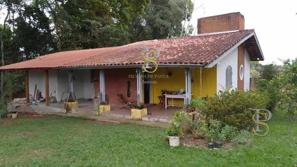 Chácara à venda com 3 quartos, 115m² - Foto 2