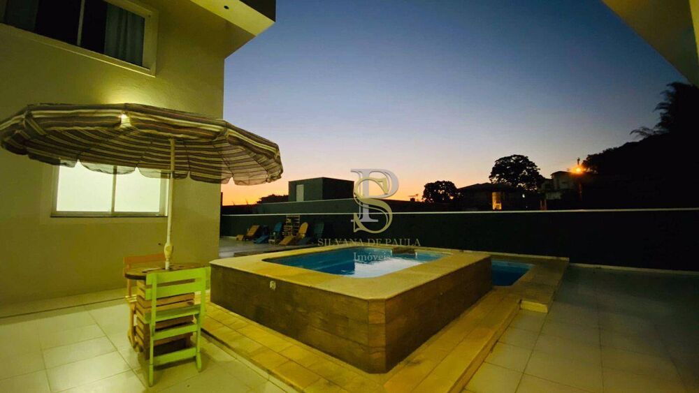 Casa de Condomínio à venda com 5 quartos, 350m² - Foto 4