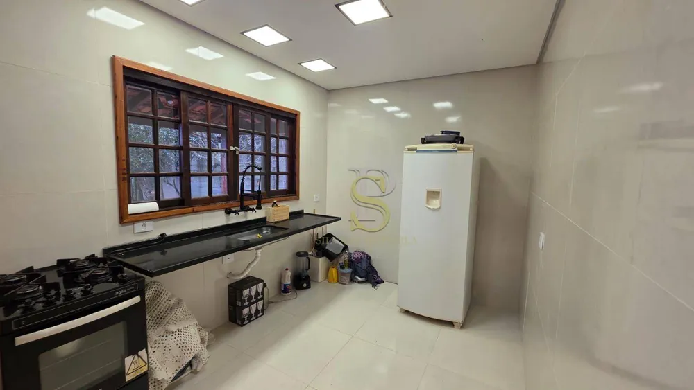 Casa, 3 quartos, 300 m² - Foto 6