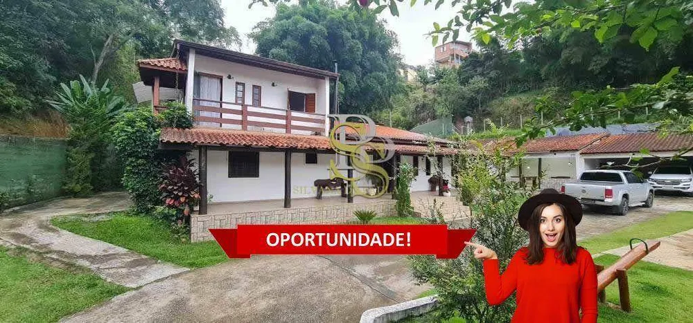 Chácara, 5 quartos, 2200 m² - Foto 1