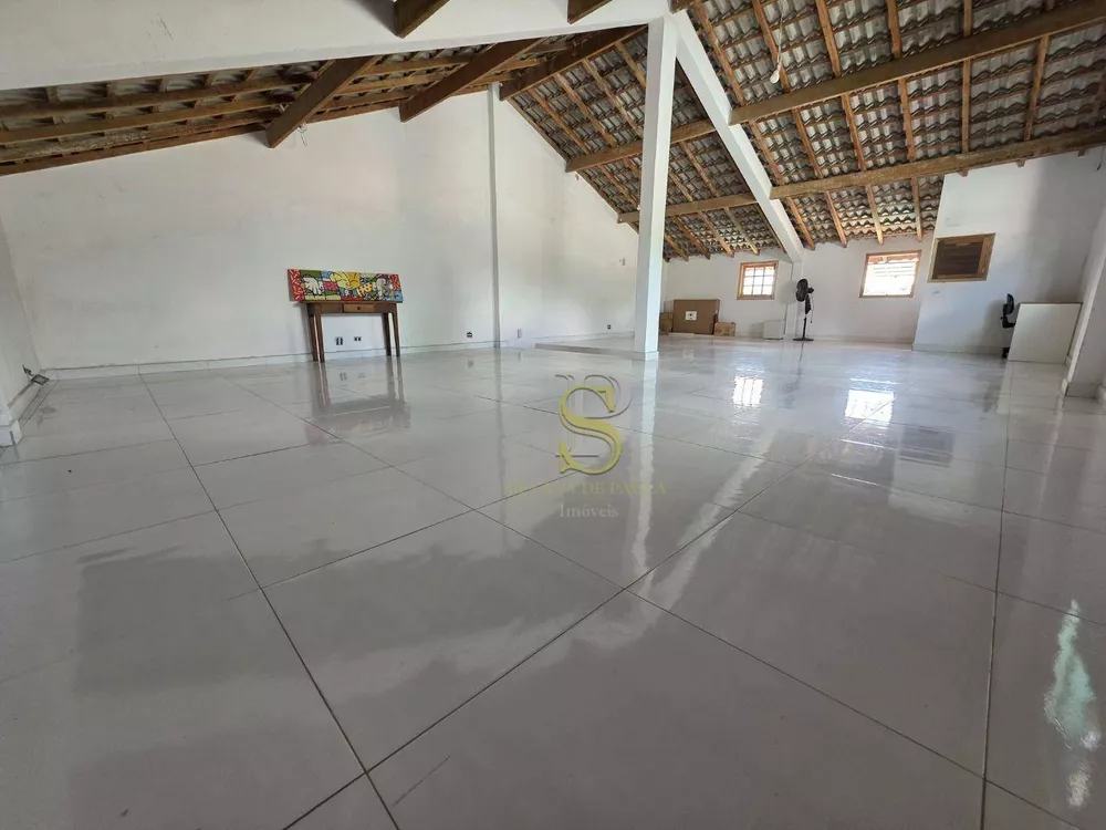 Casa, 2 quartos, 180 m² - Foto 1