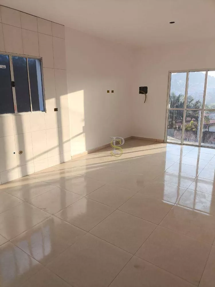 Casa, 3 quartos, 70 m² - Foto 2