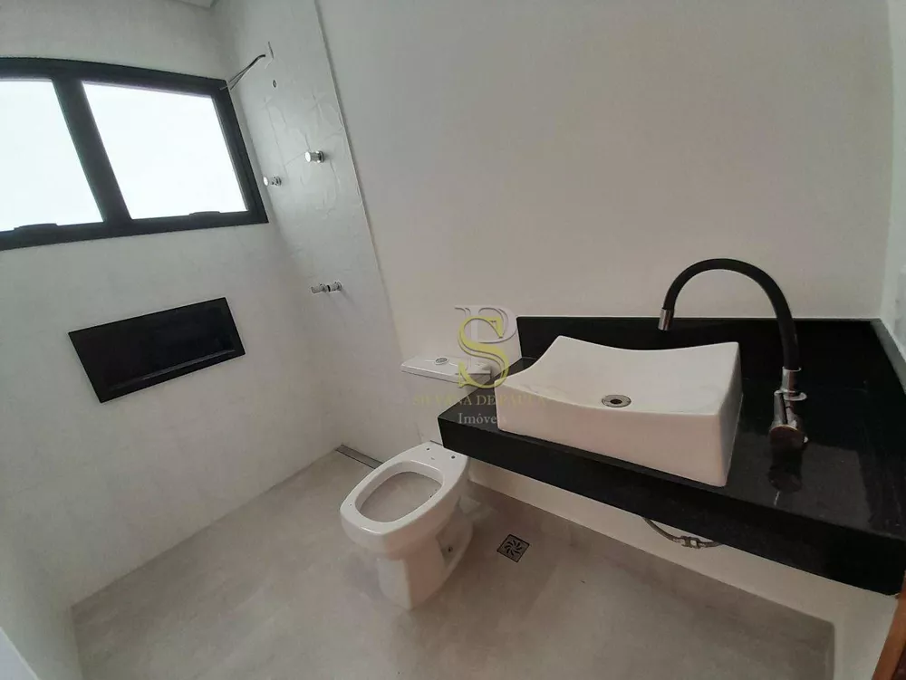 Casa, 3 quartos, 235 m² - Foto 7