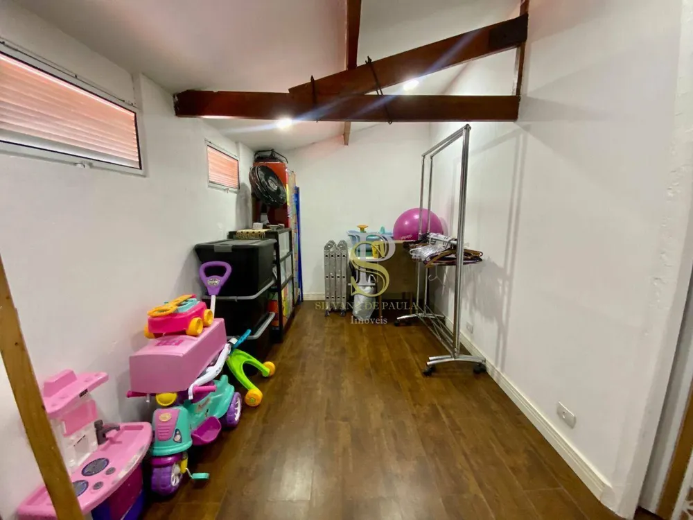 Casa, 4 quartos, 205 m² - Foto 11