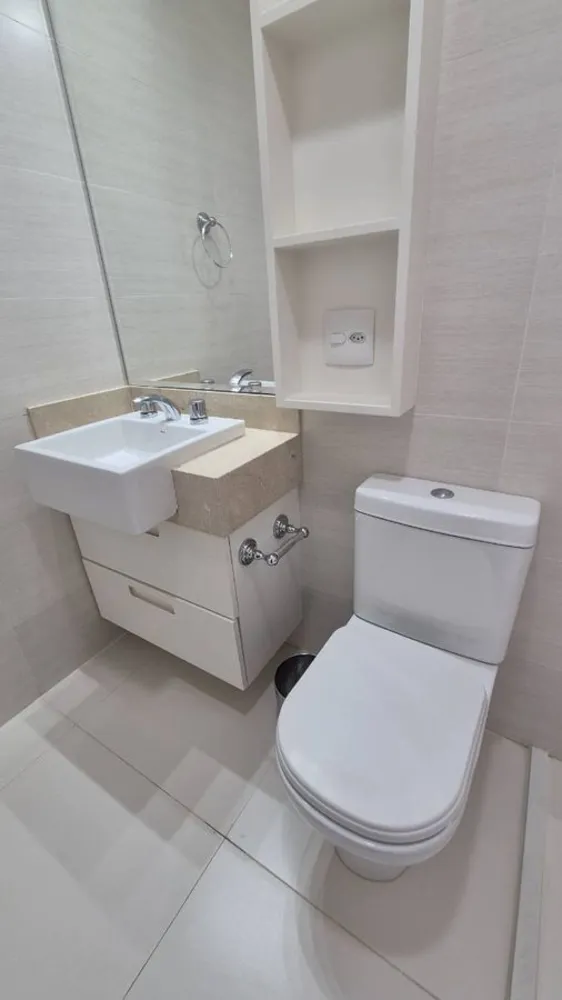 Apartamento, 3 quartos, 162 m² - Foto 1