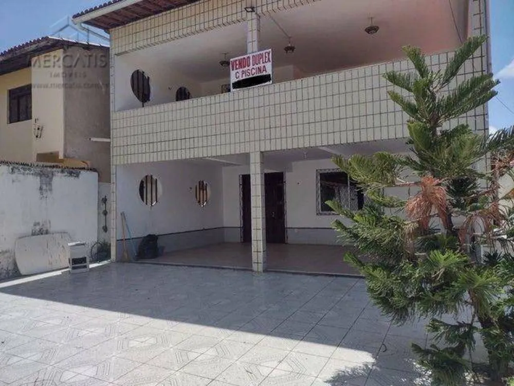 Casa, 5 quartos, 286 m² - Foto 1