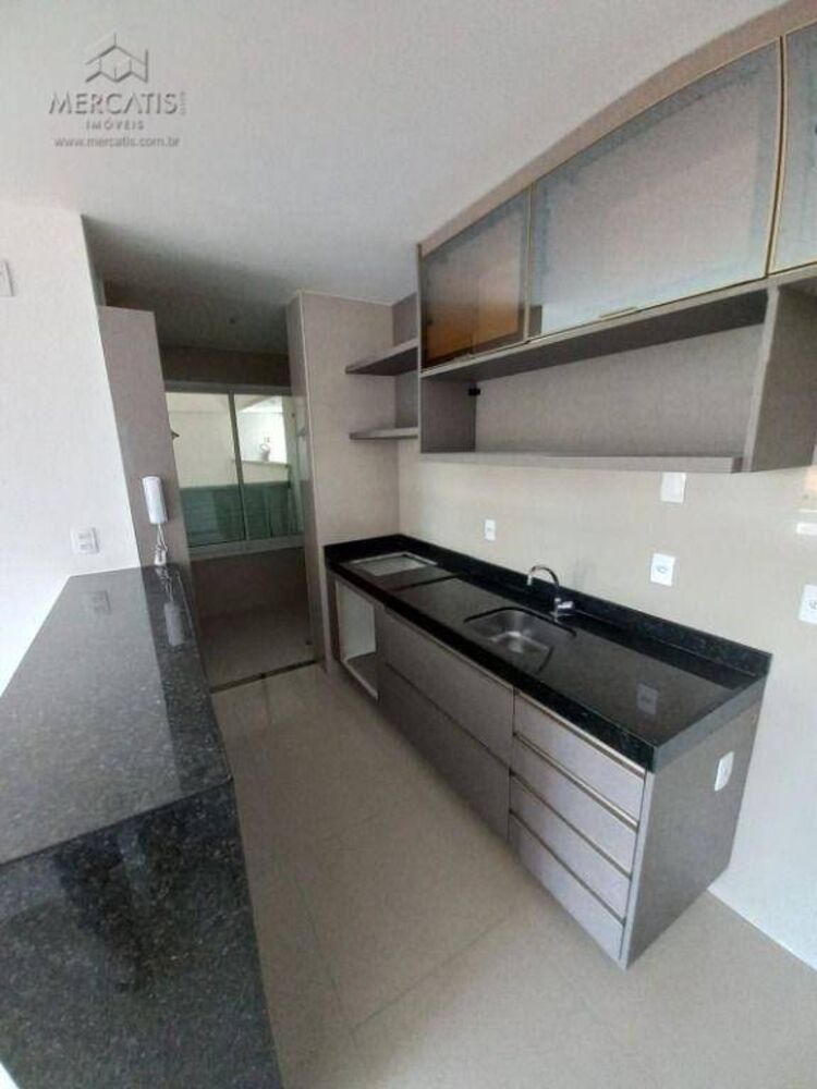 Apartamento à venda com 2 quartos, 89m² - Foto 2