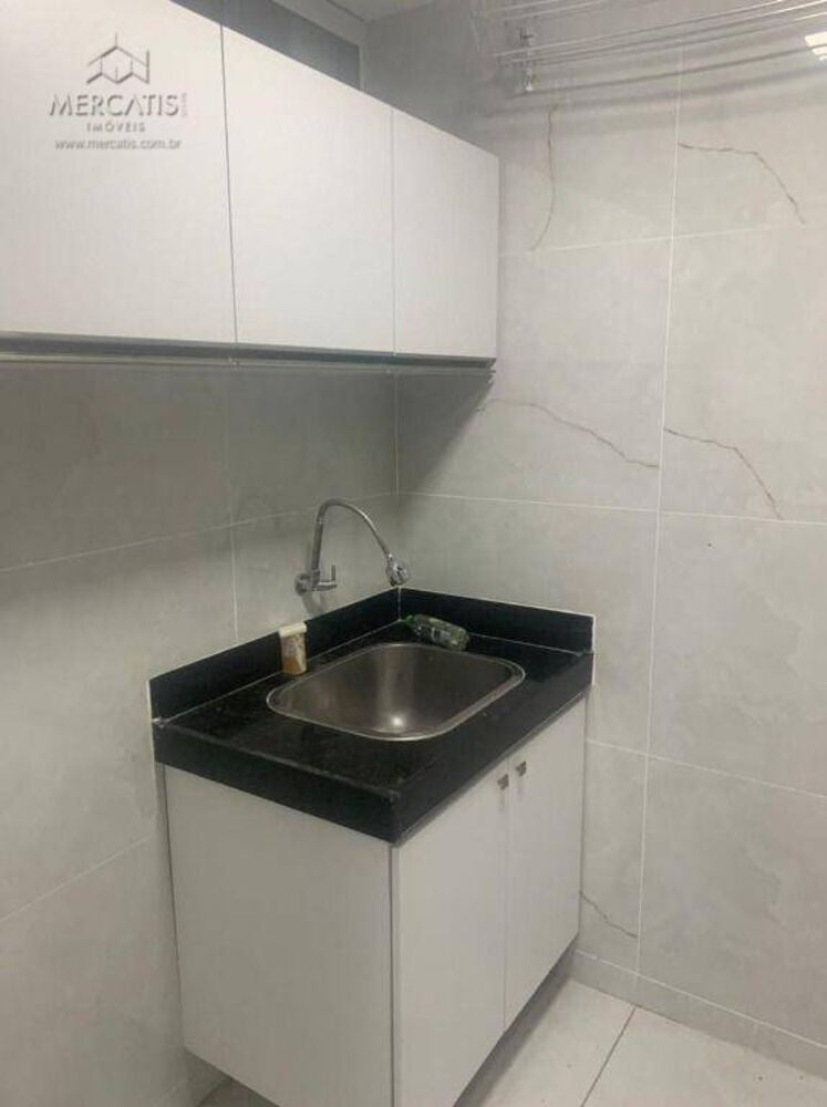 Apartamento à venda com 3 quartos, 143m² - Foto 11