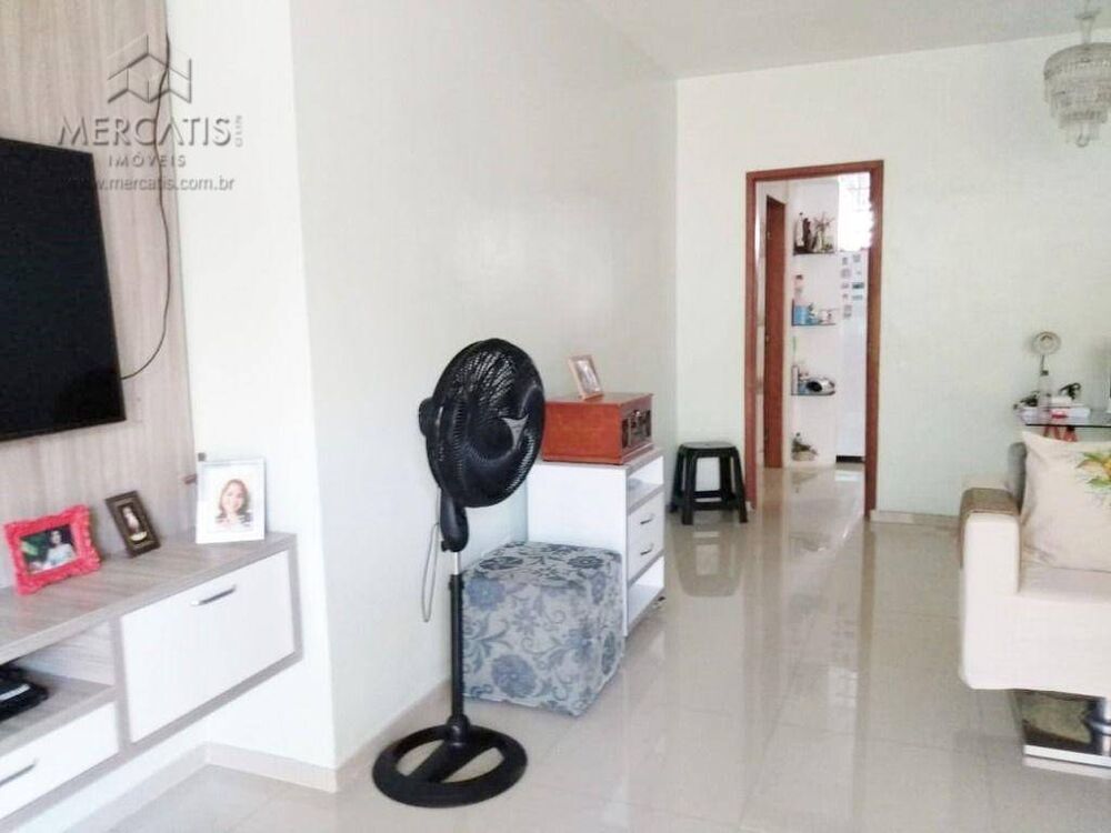 Apartamento à venda com 3 quartos, 158m² - Foto 4