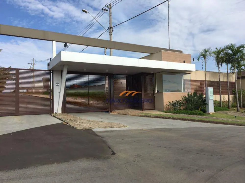 Loteamento e Condomínio, 250 m² - Foto 2