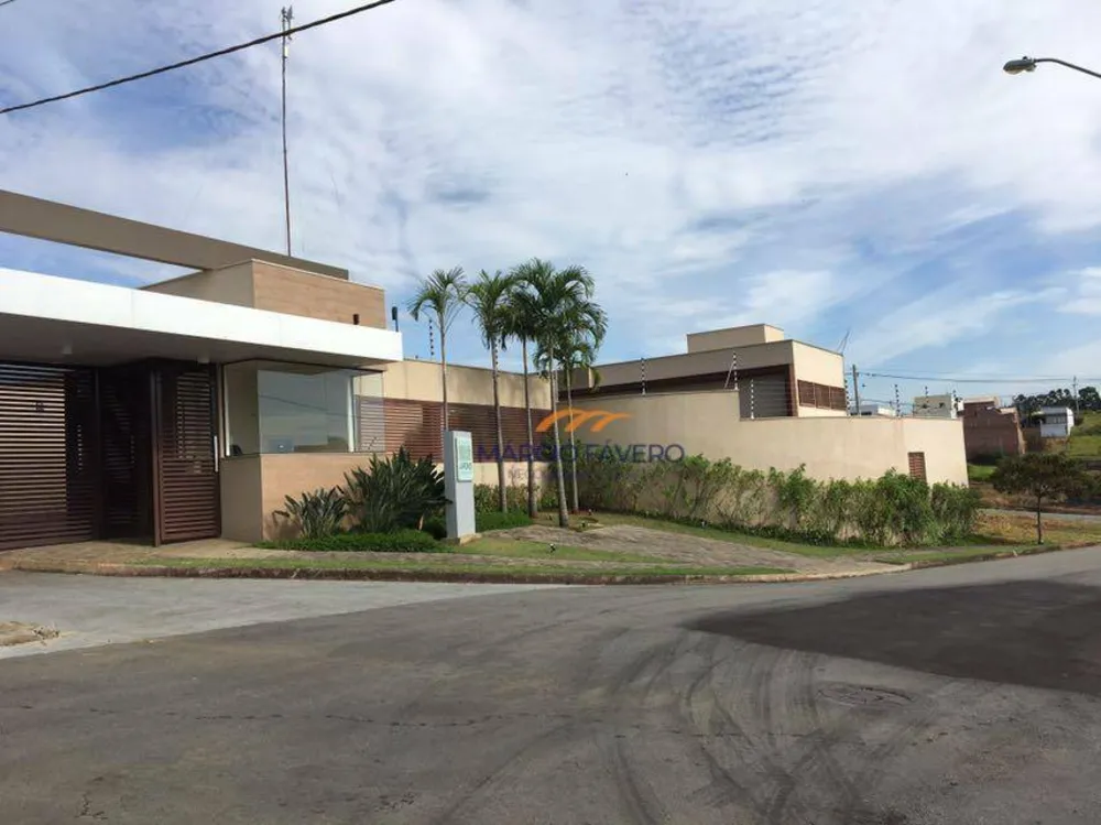 Loteamento e Condomínio, 250 m² - Foto 3