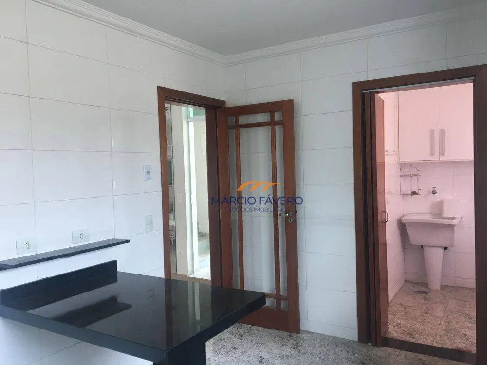 Sobrado, 6 quartos, 500 m² - Foto 2