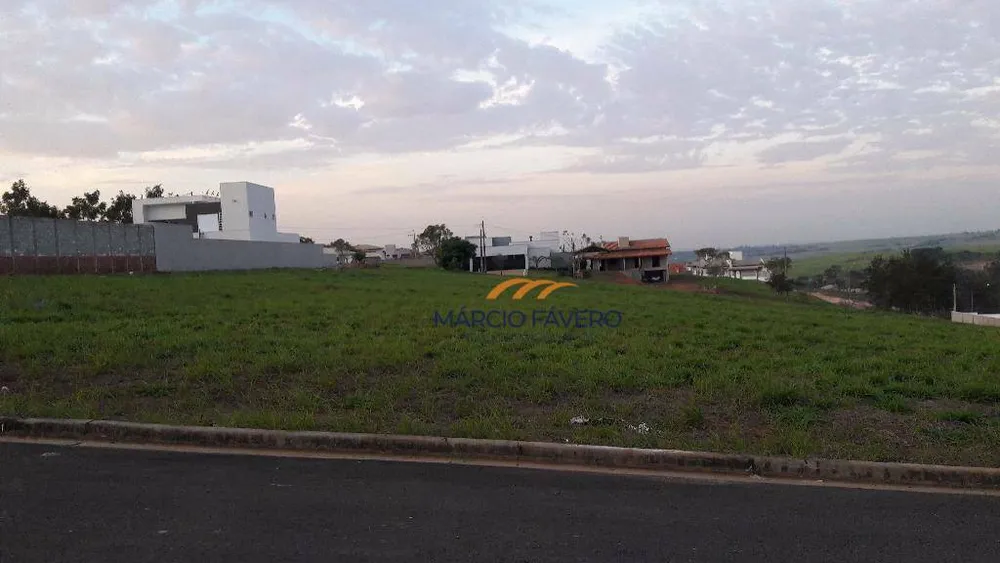 Loteamento e Condomínio, 1000 m² - Foto 4