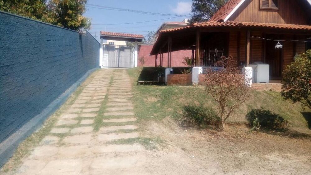 Casa, 3 quartos, 225 m² - Foto 1