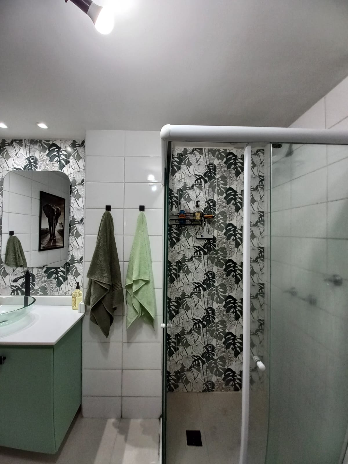 Apartamento à venda com 2 quartos, 63m² - Foto 1