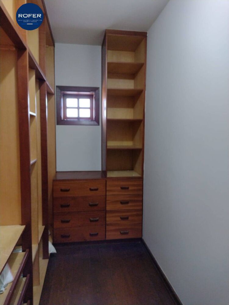 Casa, 5 quartos, 388 m² - Foto 3