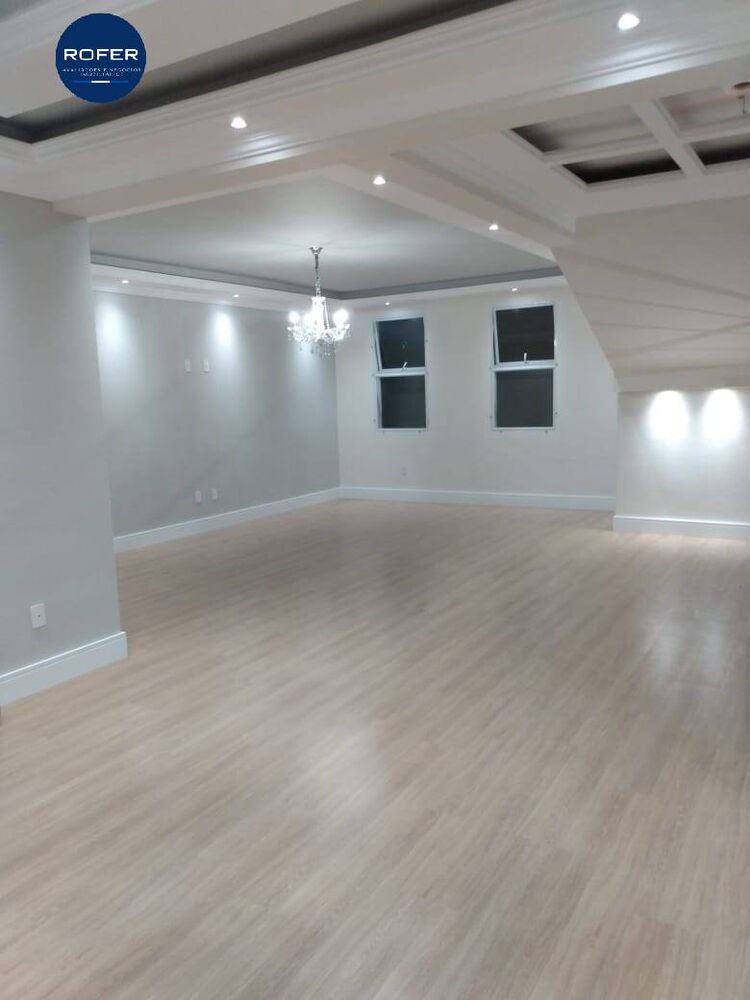 Casa, 6 quartos, 520 m² - Foto 1