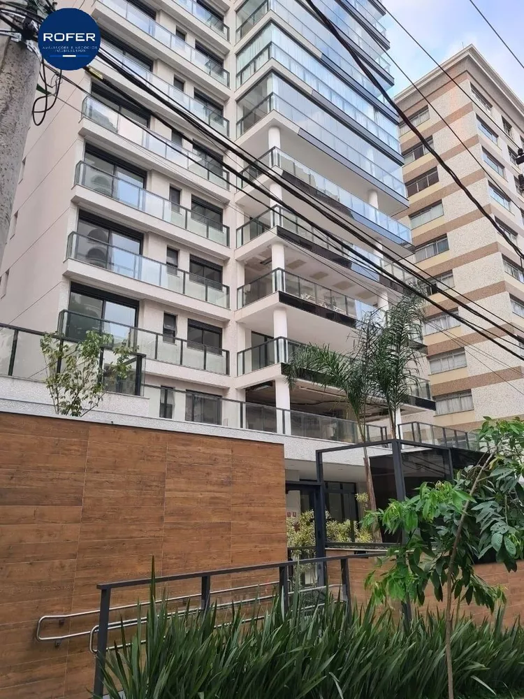 Apartamento à venda com 3 quartos, 205m² - Foto 3