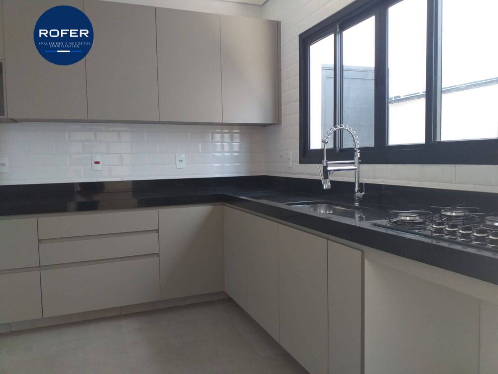 Casa, 3 quartos, 178 m² - Foto 5