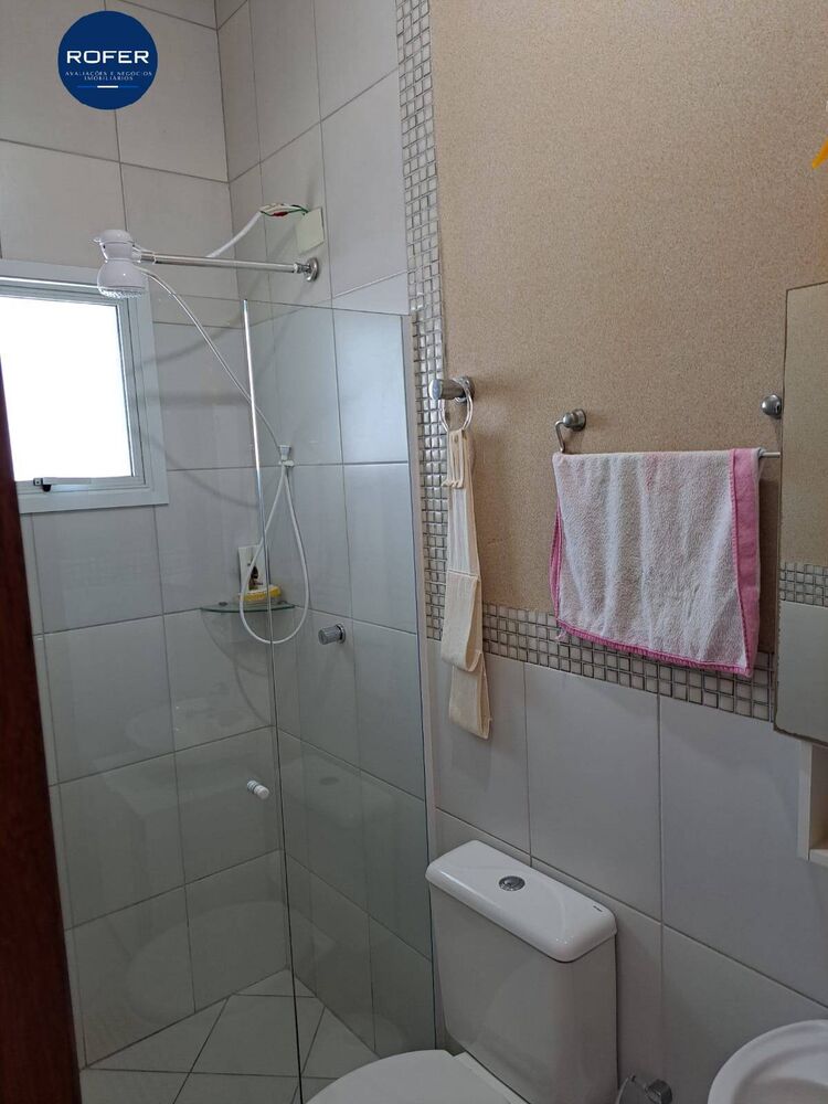 Casa à venda com 3 quartos, 339m² - Foto 3