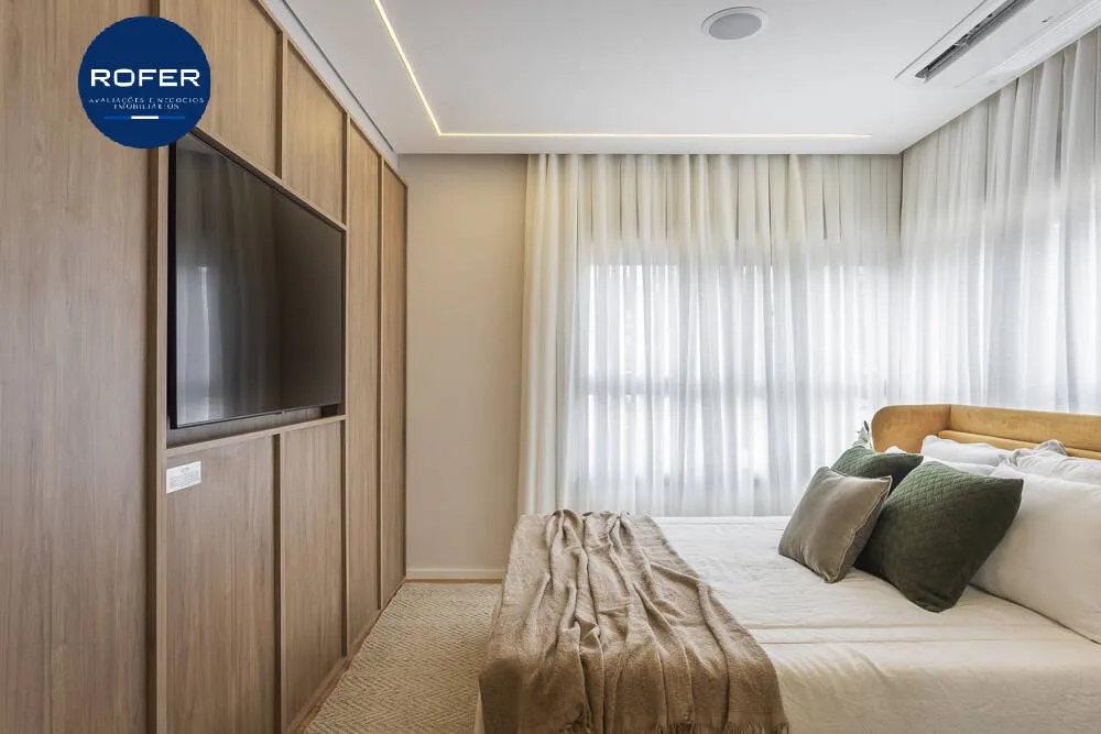 Apartamento, 3 quartos, 140 m² - Foto 1