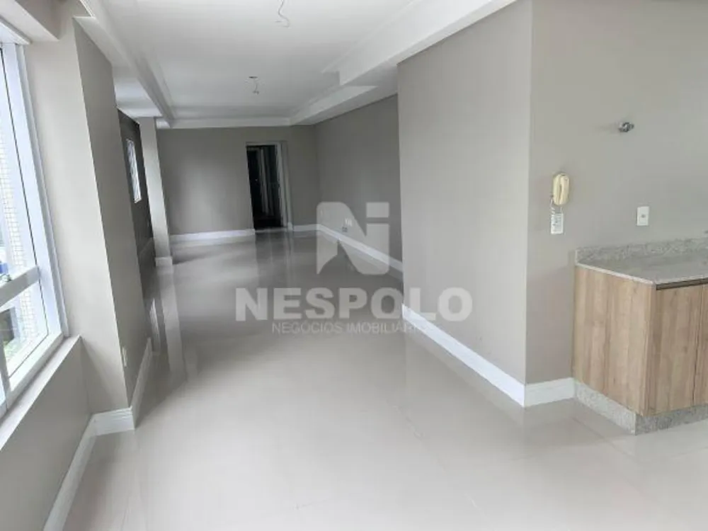 Apartamento, 3 quartos, 136 m² - Foto 4