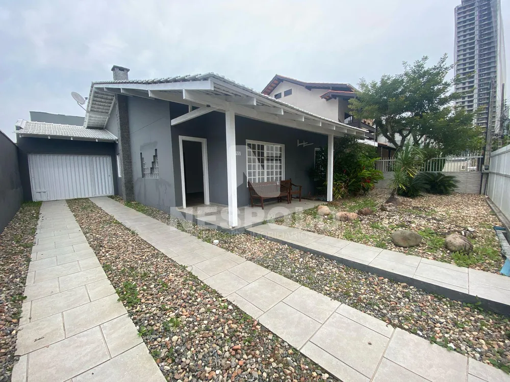 Casa, 2 quartos, 150 m² - Foto 2