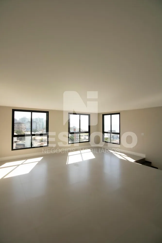 Cobertura, 3 quartos, 181 m² - Foto 1