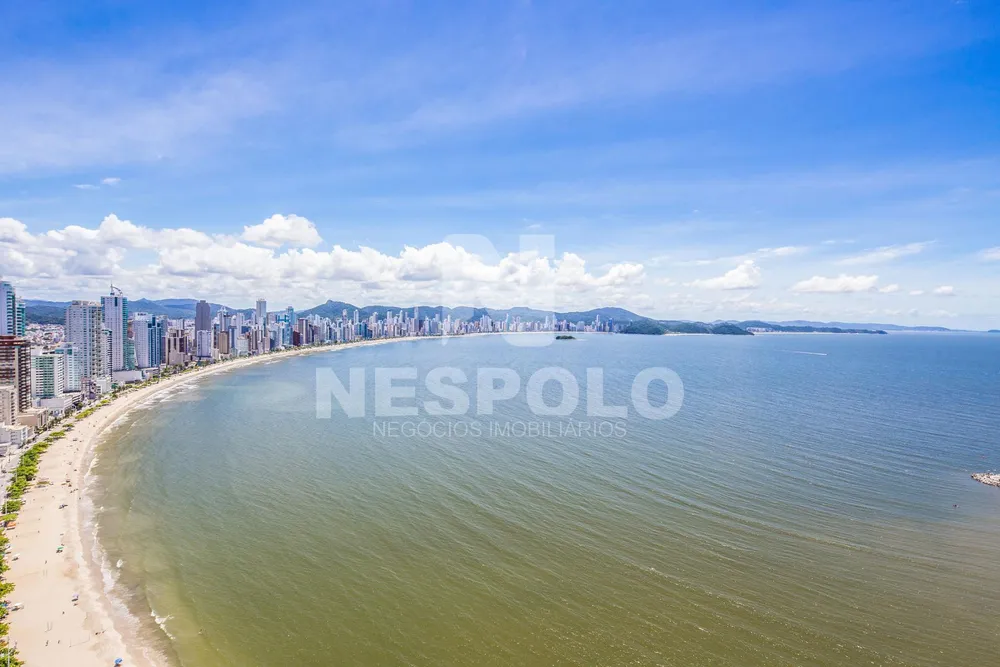 Apartamento, 4 quartos, 237 m² - Foto 1
